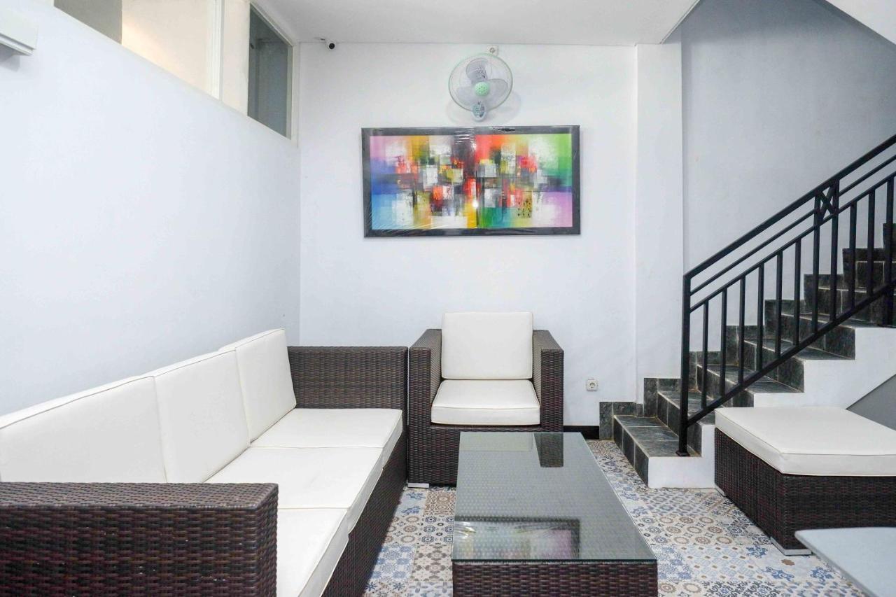 Reddoorz Plus Near Patung Kuda Undip Jatingaleh Eksteriør billede
