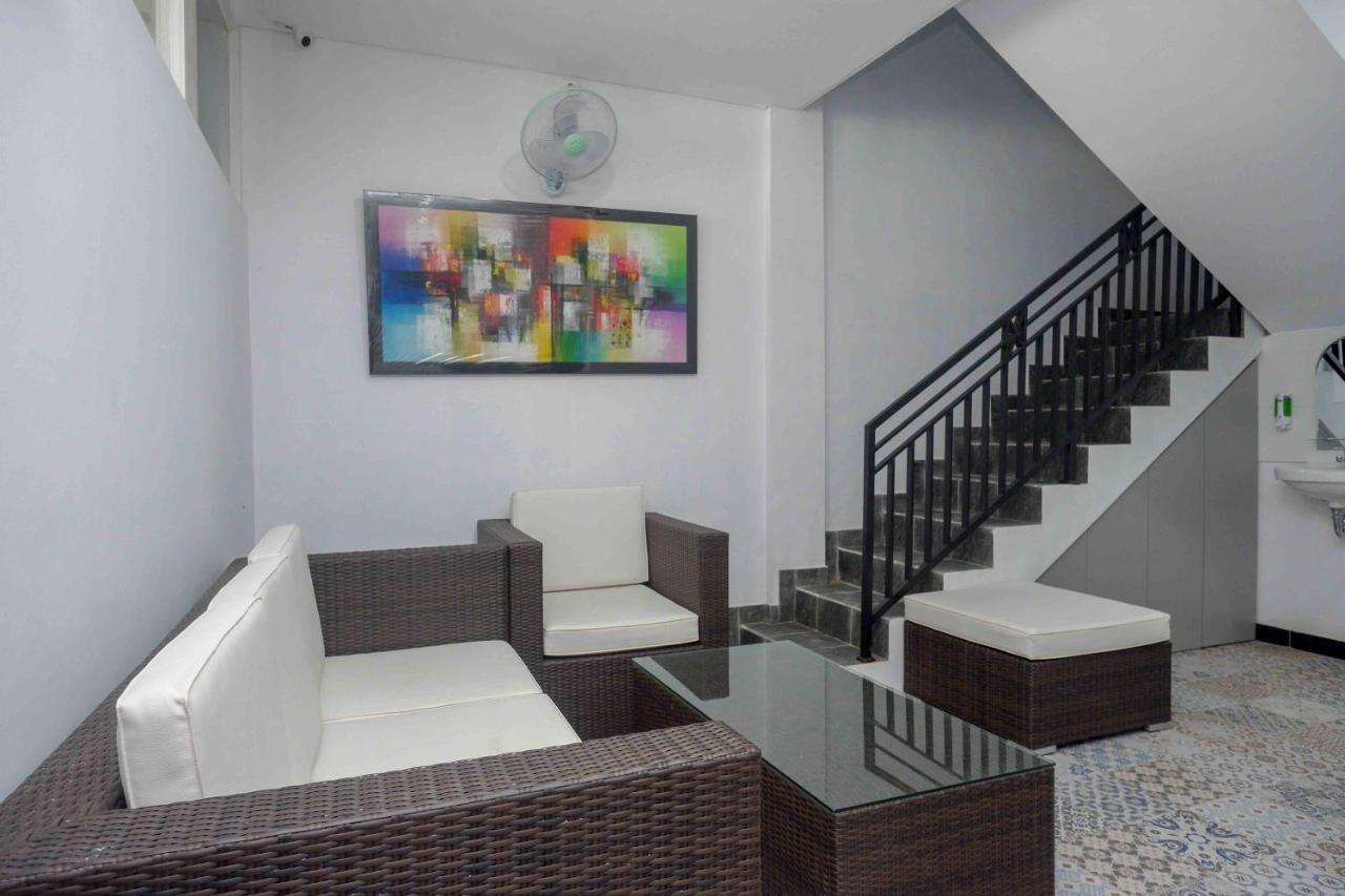 Reddoorz Plus Near Patung Kuda Undip Jatingaleh Eksteriør billede