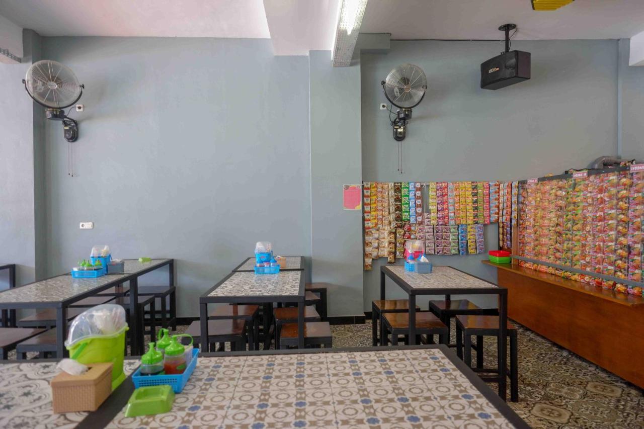 Reddoorz Plus Near Patung Kuda Undip Jatingaleh Eksteriør billede