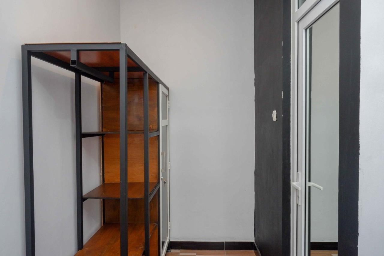 Reddoorz Plus Near Patung Kuda Undip Jatingaleh Eksteriør billede